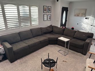 Couch sectional