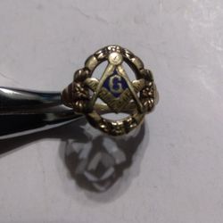 10K Gold Freemason Masonic Ring Size 5 Used