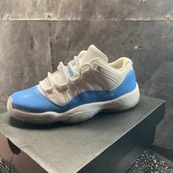 Jordan 11 Low UNC Blue 
