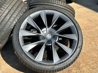 SET 4X Tesla Model S Charcoal OEM Wheels STAGGERED 21” 2018-2021 Pirelli 100%
