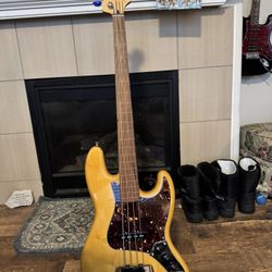 Custom Fender Fretless Jazz Bass Guitar