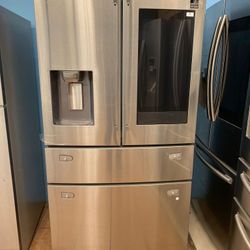 Samsung Refrigerator Family Hub NJM3