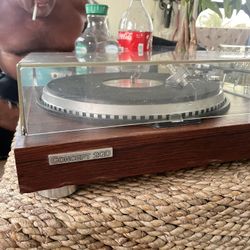 Concept 2QD Turntable