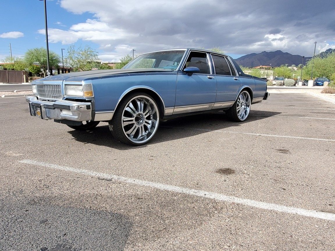 Box Chevy 1988 Caprice