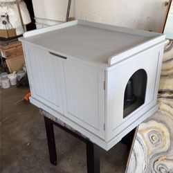 Litter box and wooden side table
