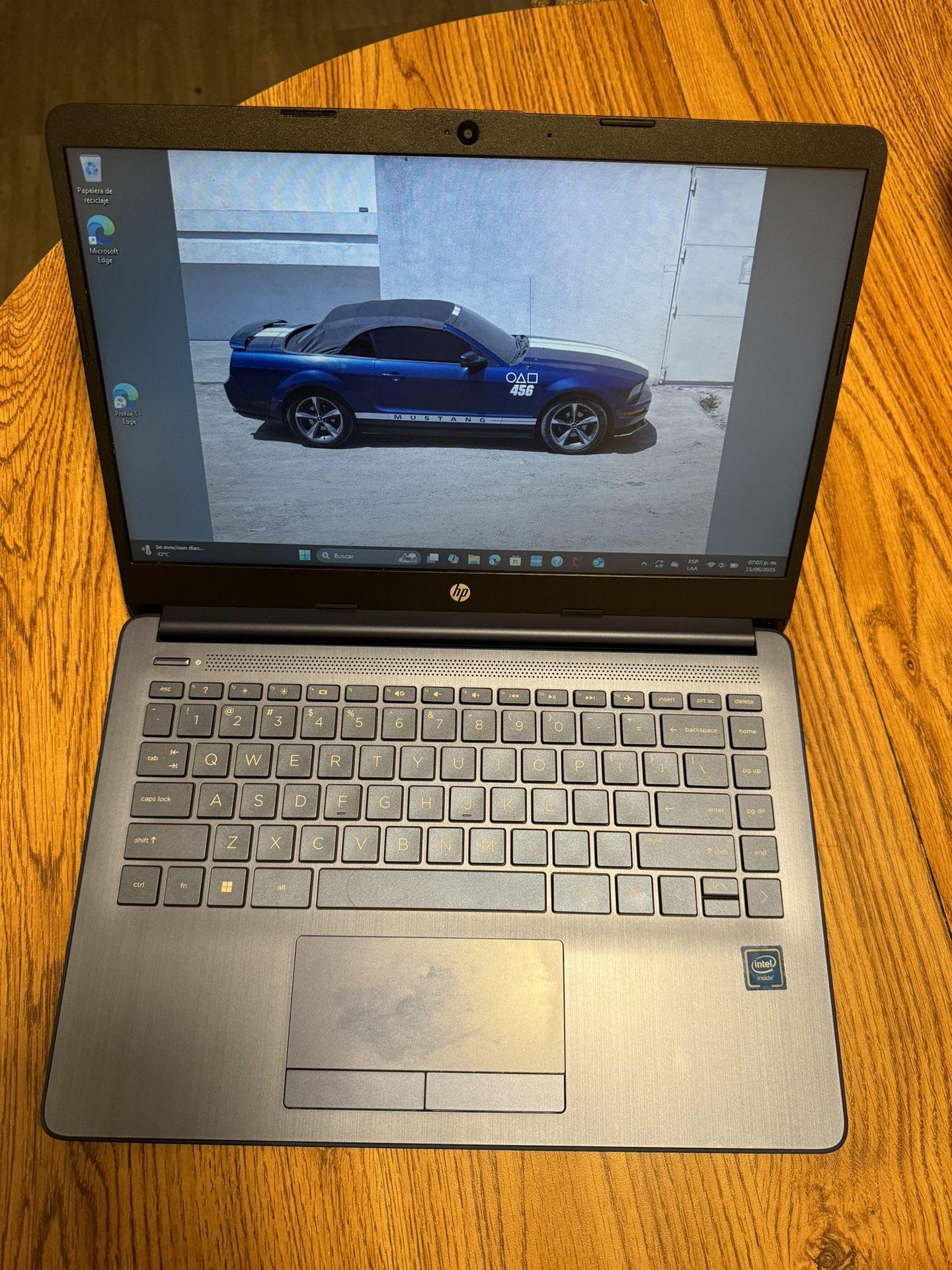 Laptop