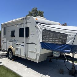 2005 R vision Trail lite