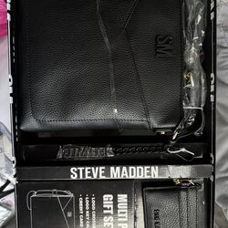 Steve madden gift box