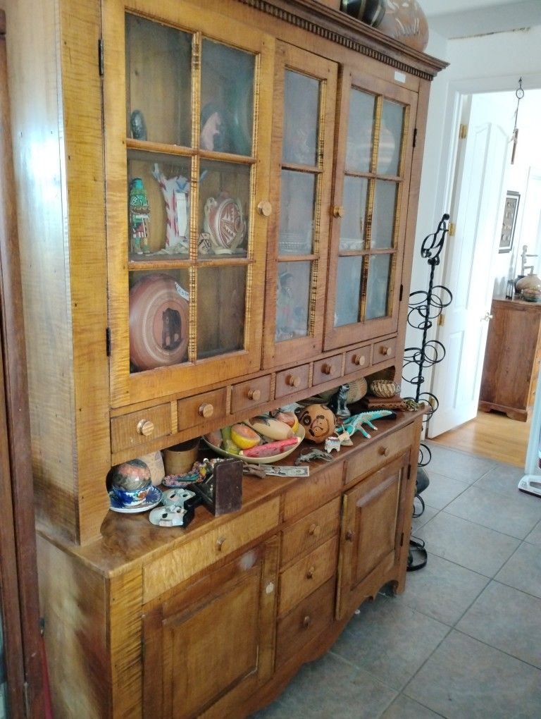 China Hutch 