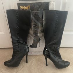 Black high boots Spirit Halloween 
