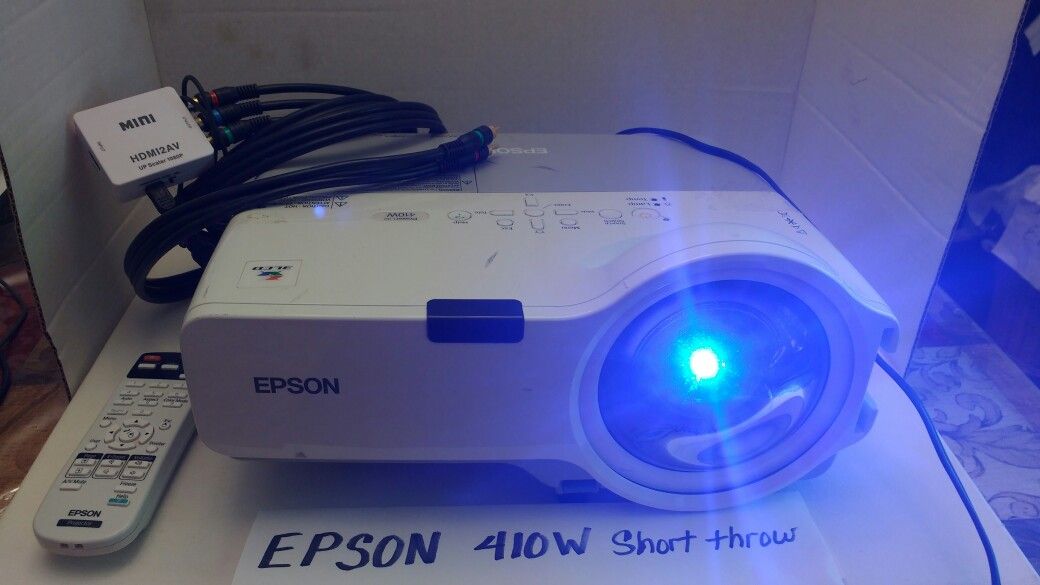 Epson powerlite 410W short throw projector