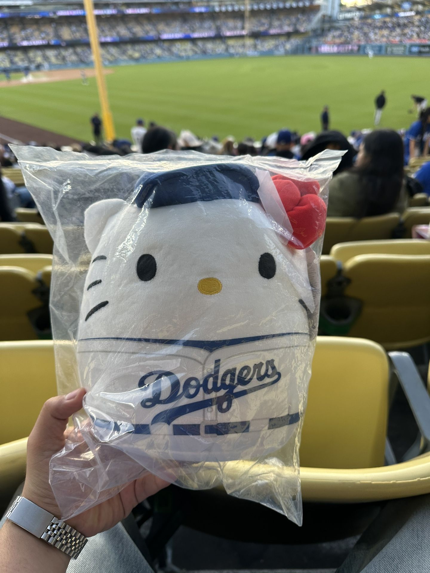 Hello Kitty Dodgers Plushy