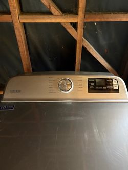 Electric Dryer – Used 6 Months – Power Cord Included