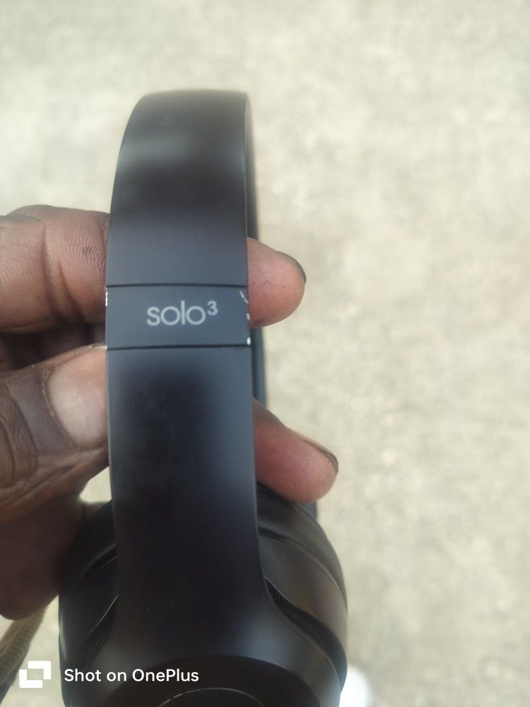 Beats Solo 3