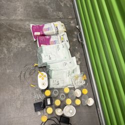 500 Breast milk Storage Bags & Medela breast Pump 