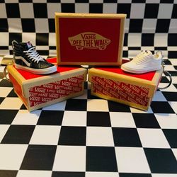 3d Mini Vans Keychain