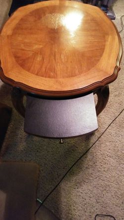 End table. With pullout slab.