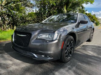 2019 Chrysler 300