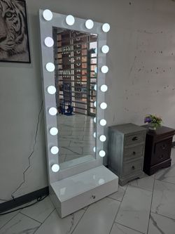 Floor Mirror Led Light And drawer new
