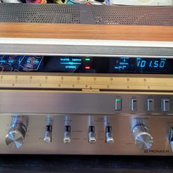 Vintage Pioneer Receiver 
