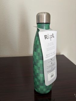 Minecraft water bottle