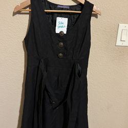 Women’s Girls Size Small Dress 
