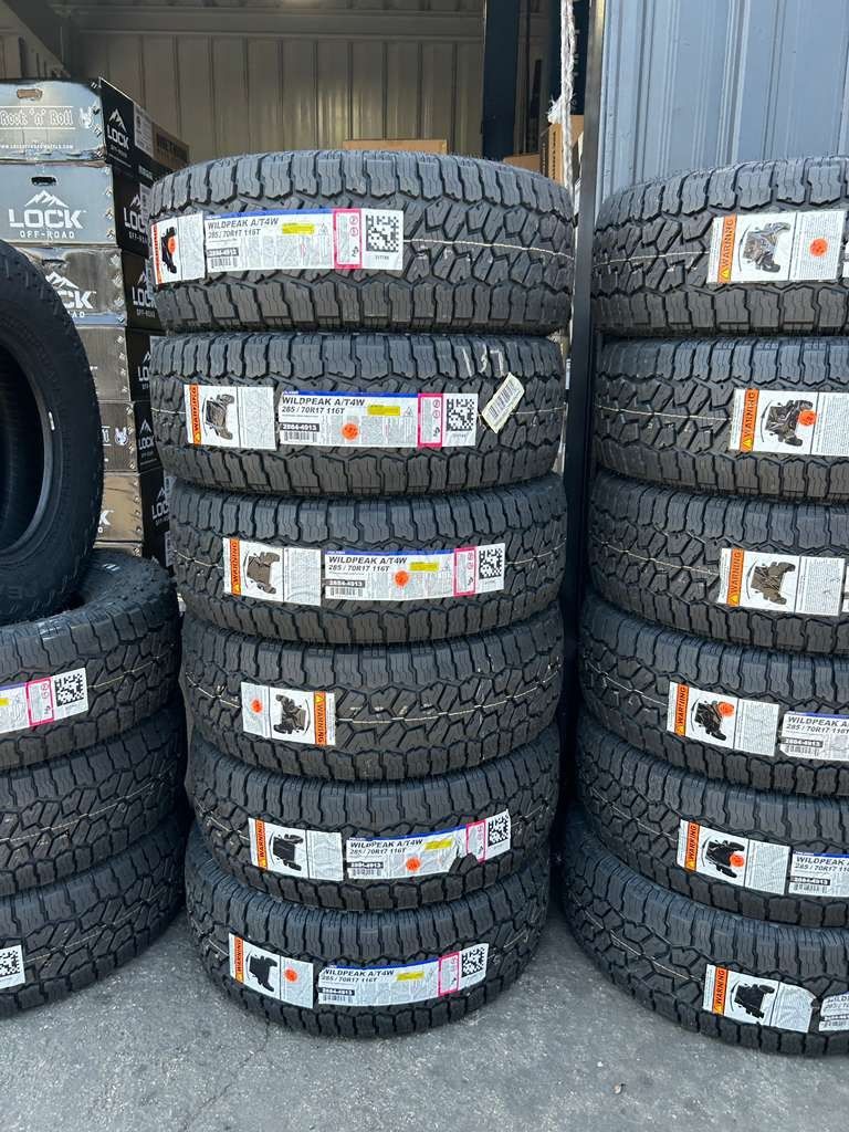 265/70/17 4 llantas nuevas falken todo terreno 