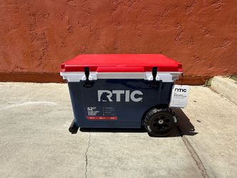 RTIC 52 QT Wheeled Hard-Sided Ice Chest Cooler, Ultra-Light, Fits 76 Cans, Patriot