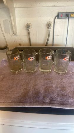 Set Of 4 A&w Mugs