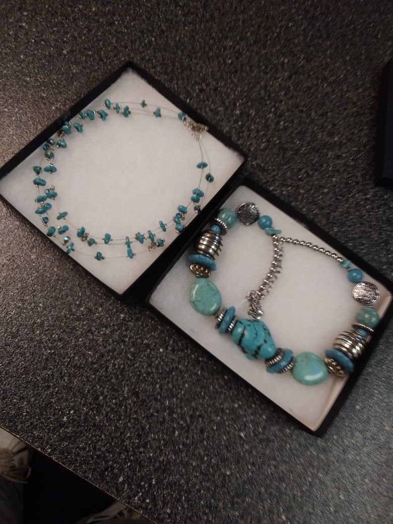 BOTH TURQUOISE NECKLACE. 50 BUCKS
