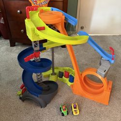 Hot wheels spiral stunt, Speedway track