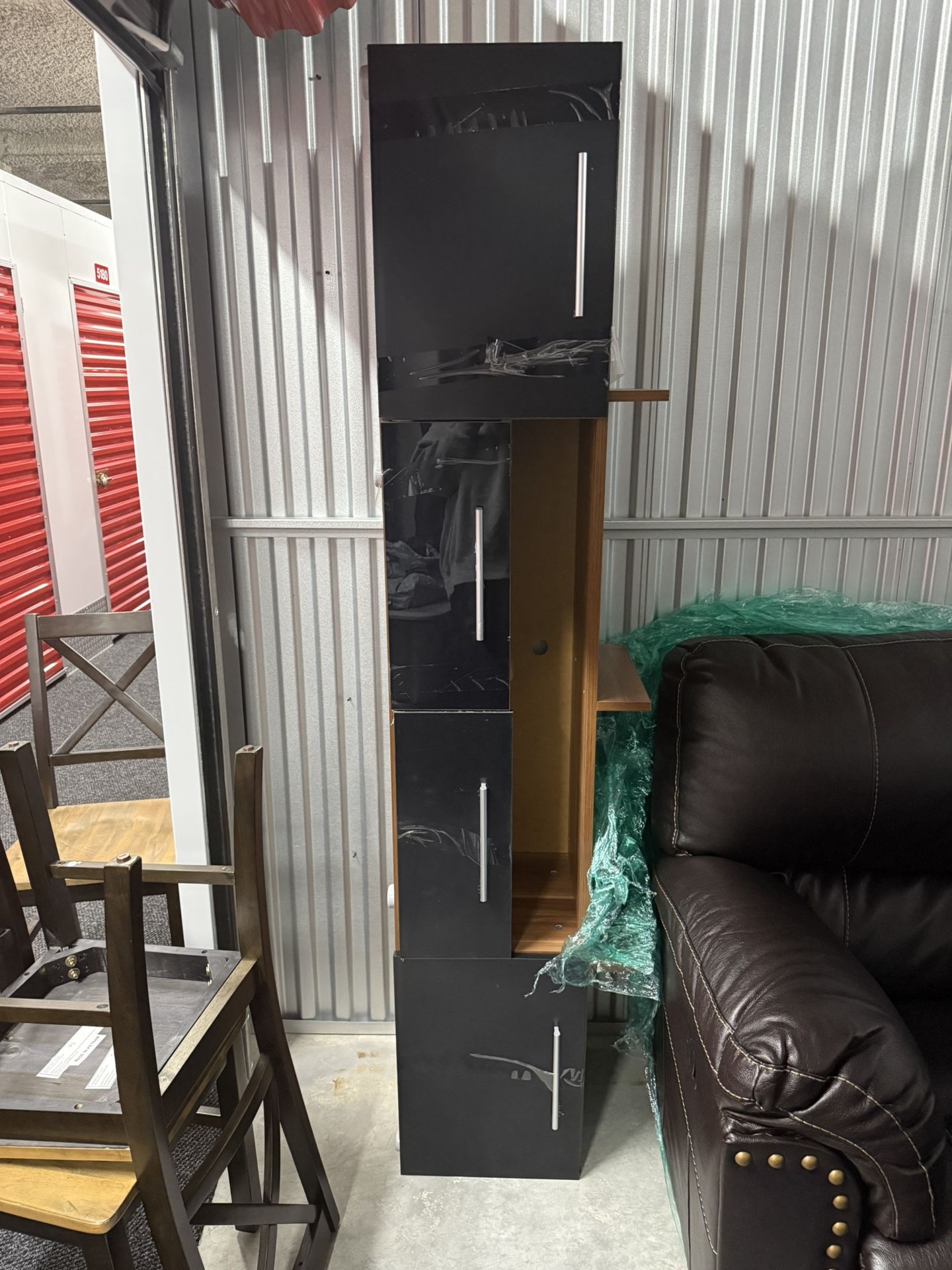 Raymour And Flanigan Tv Stand