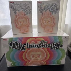 Labubu Big Into Energy 