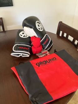 9Round Kickboxing Bundle – Gloves + Drawstring Bag + Hand Wraps