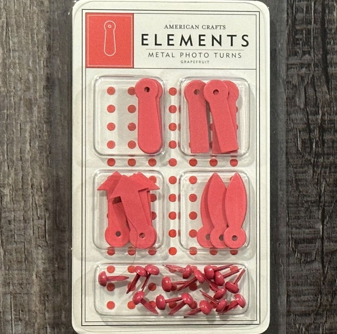 New American Crafts Elements 32-Piece Pink Metal Photo Turns Set