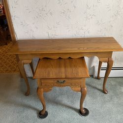 Broyhill Sofa Table And End Table