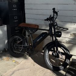 MOVCAN Fat Tire E-Bike with Brown Seat