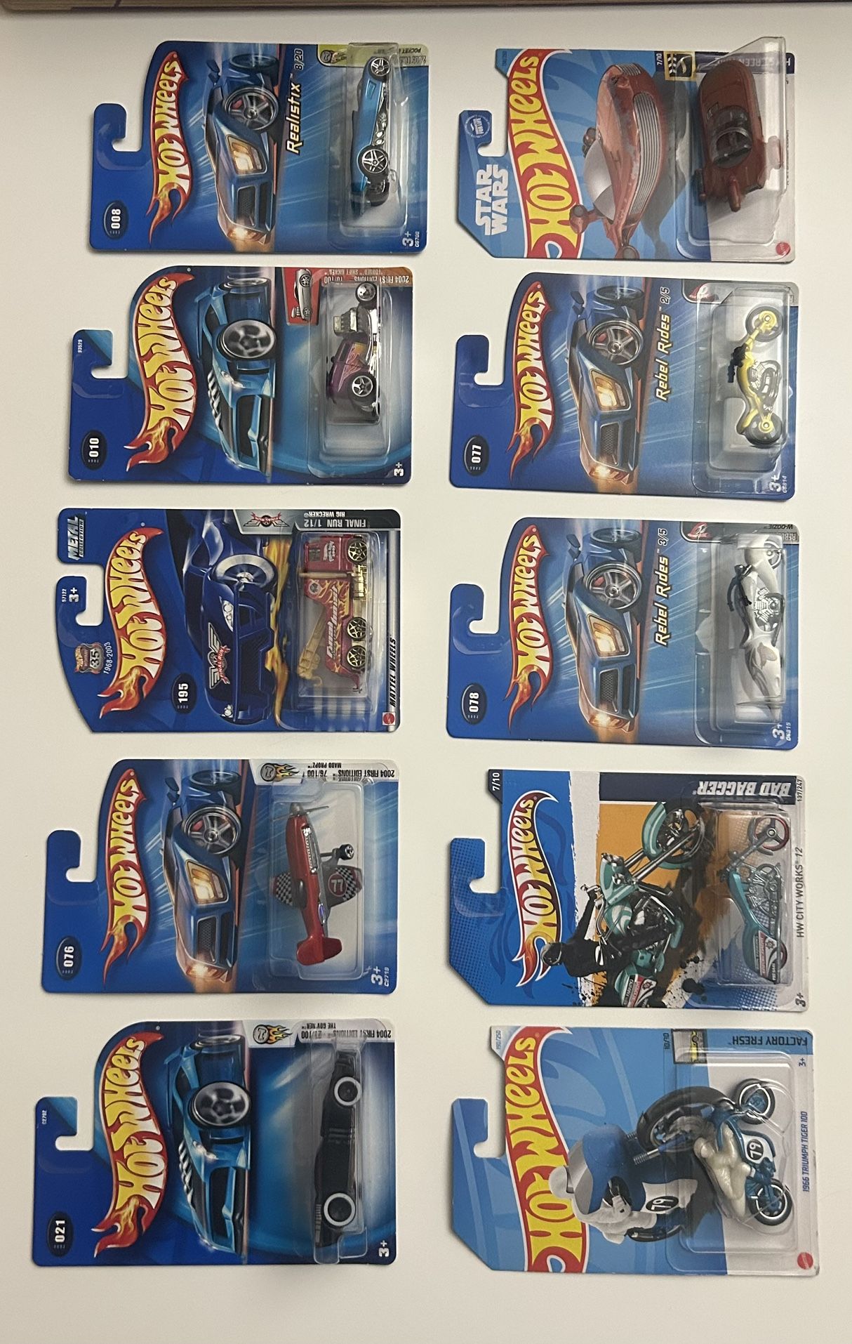 Hot Wheels - Random Group -10 Vehicles Total
