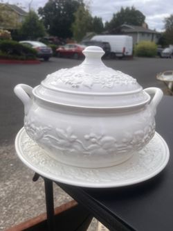 White ceramic Tureen