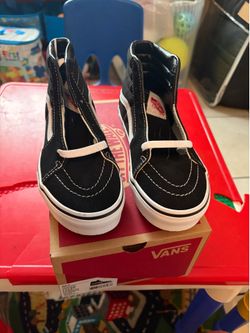 Vans Youth Black Sk8-Hi Size: 3 New