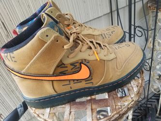 Nike Galaxy Dunk Size 11