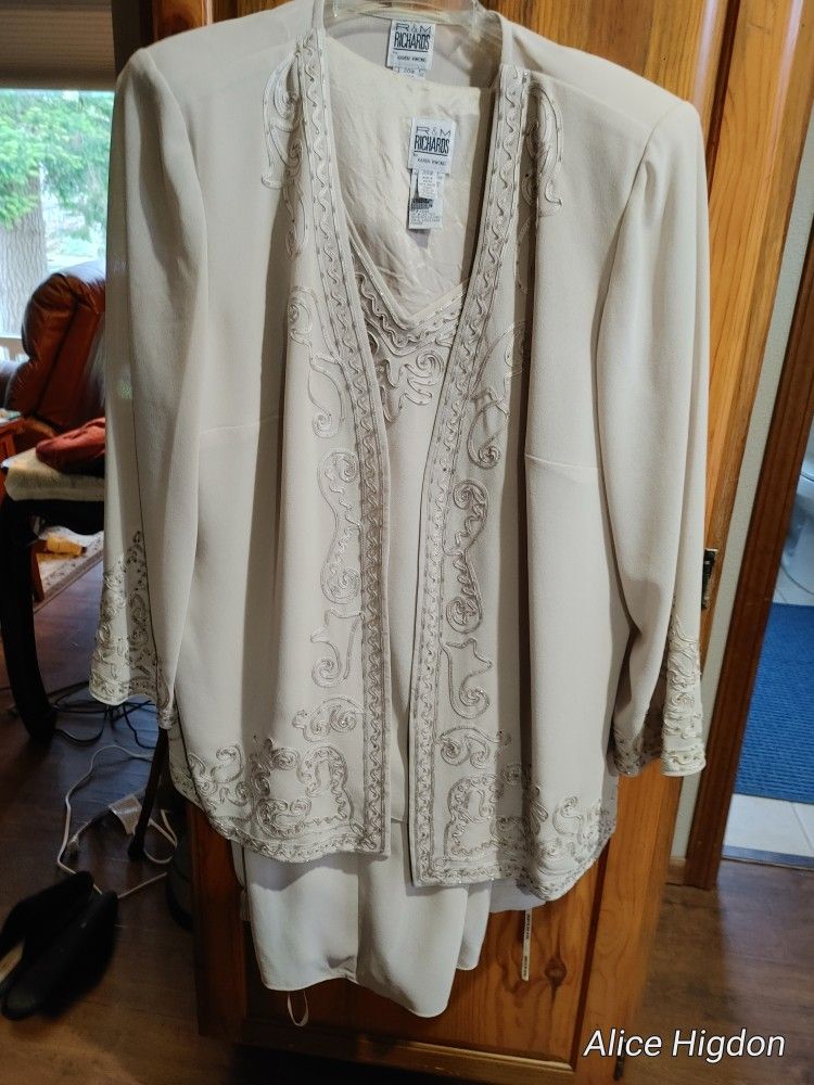 Womens Suit