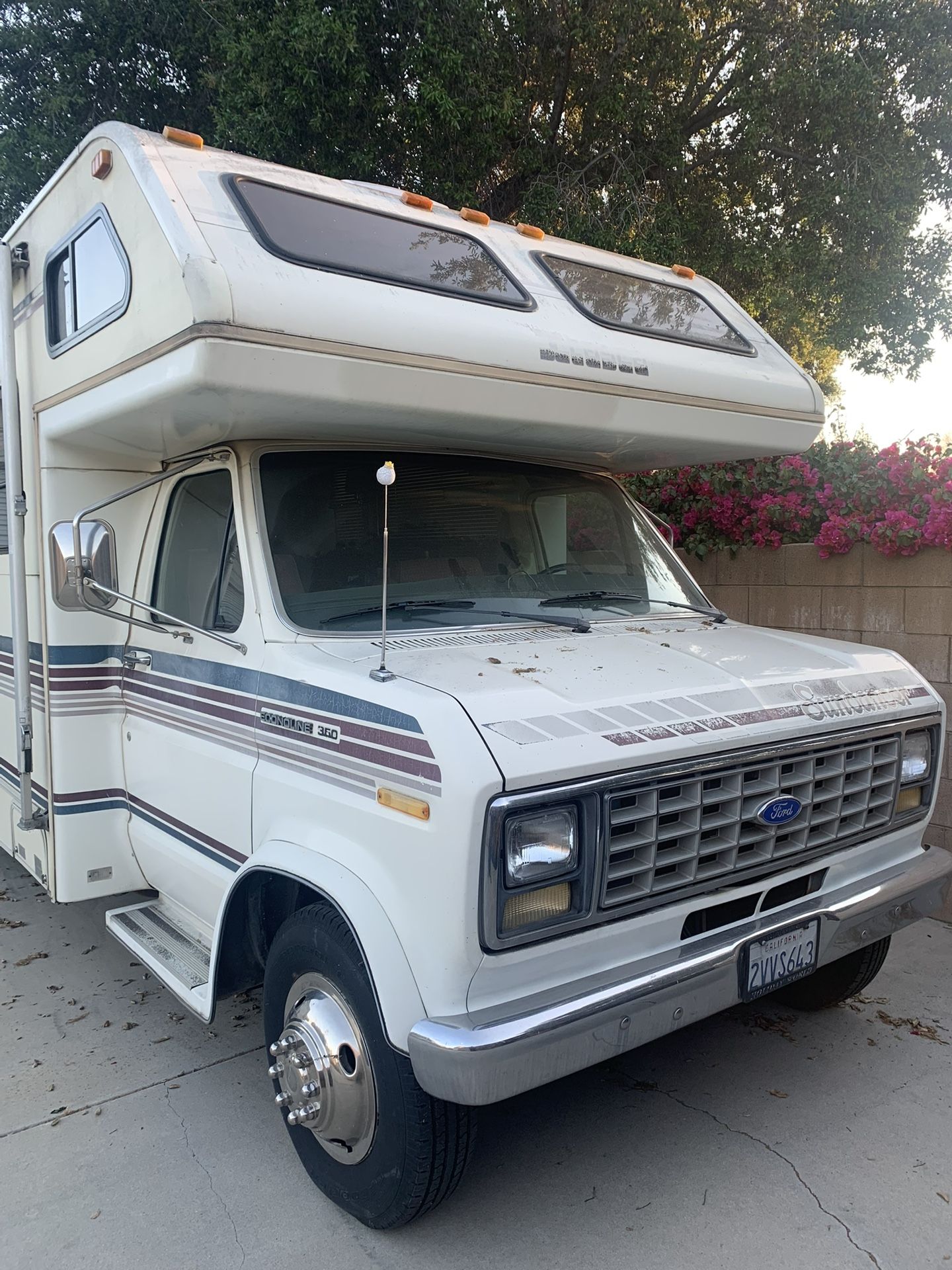 1990 Ford Winnebago