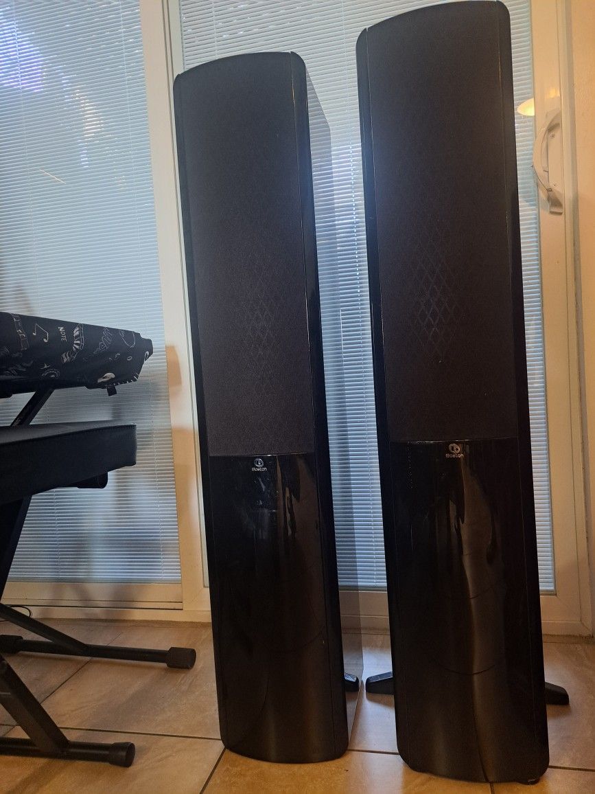 Speakers Boston Acoustics A360