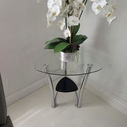 Center and side tables living room