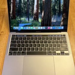 13in MacBook Pro 2020 M1, 8gb Ram, 256gb Hard Drive