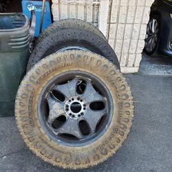 Universal 6 lug 20 inch rims and nitto tires
