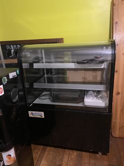 Cold Case PASTRY CASE