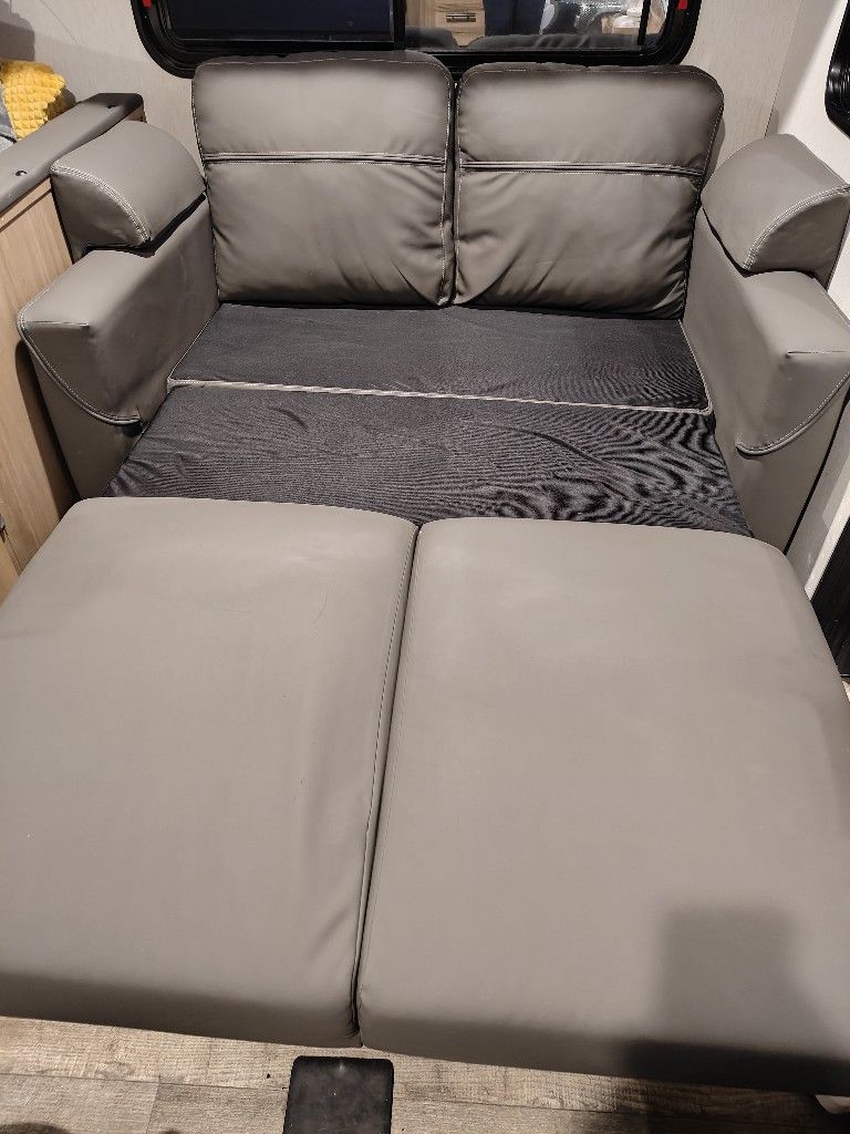 RV Jackknife Sofa
