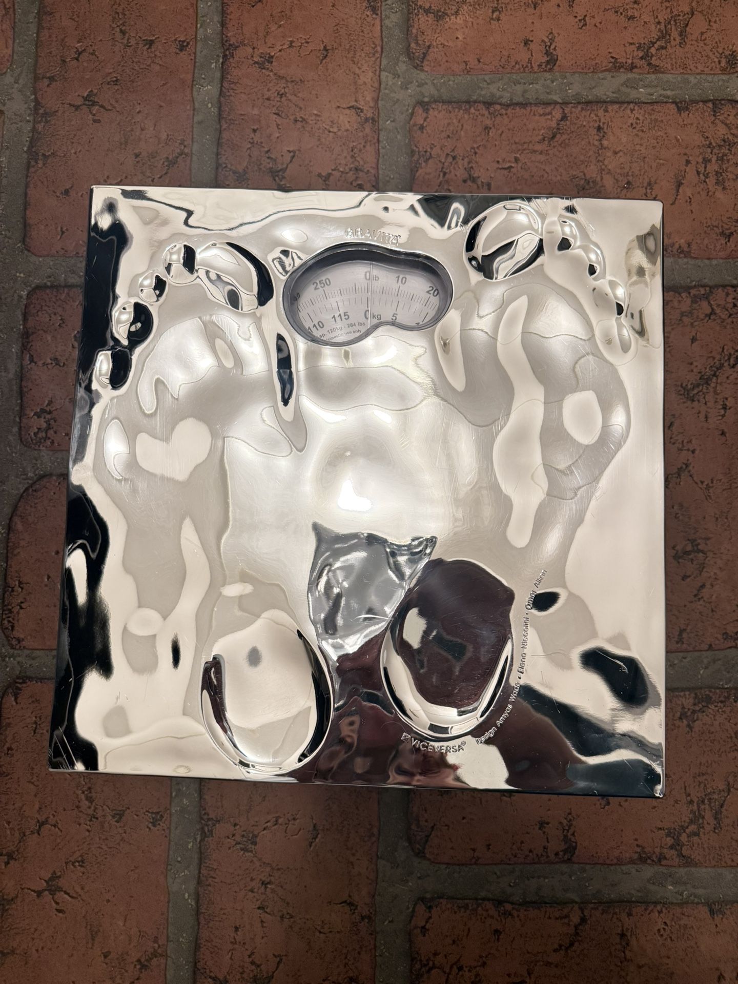 Vintage 1980s Vice Versa “Gravita” Bathroom Scale – Chrome Footprint Design